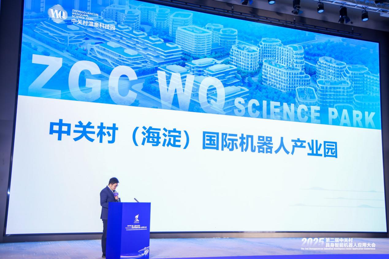 RUN_2681-opq4132830836